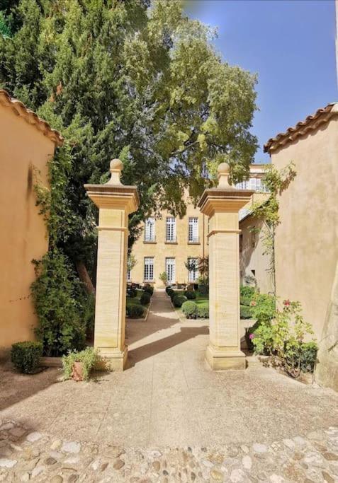 Tres Bel Appartement Centre Ville Historique آيكس أومبروفينس المظهر الخارجي الصورة